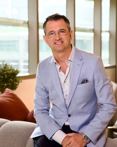 Dr. Yevgeniy Khavkin xr:d:DAF7fR5BYHs:76,j:5297780082972920007,t:24030810